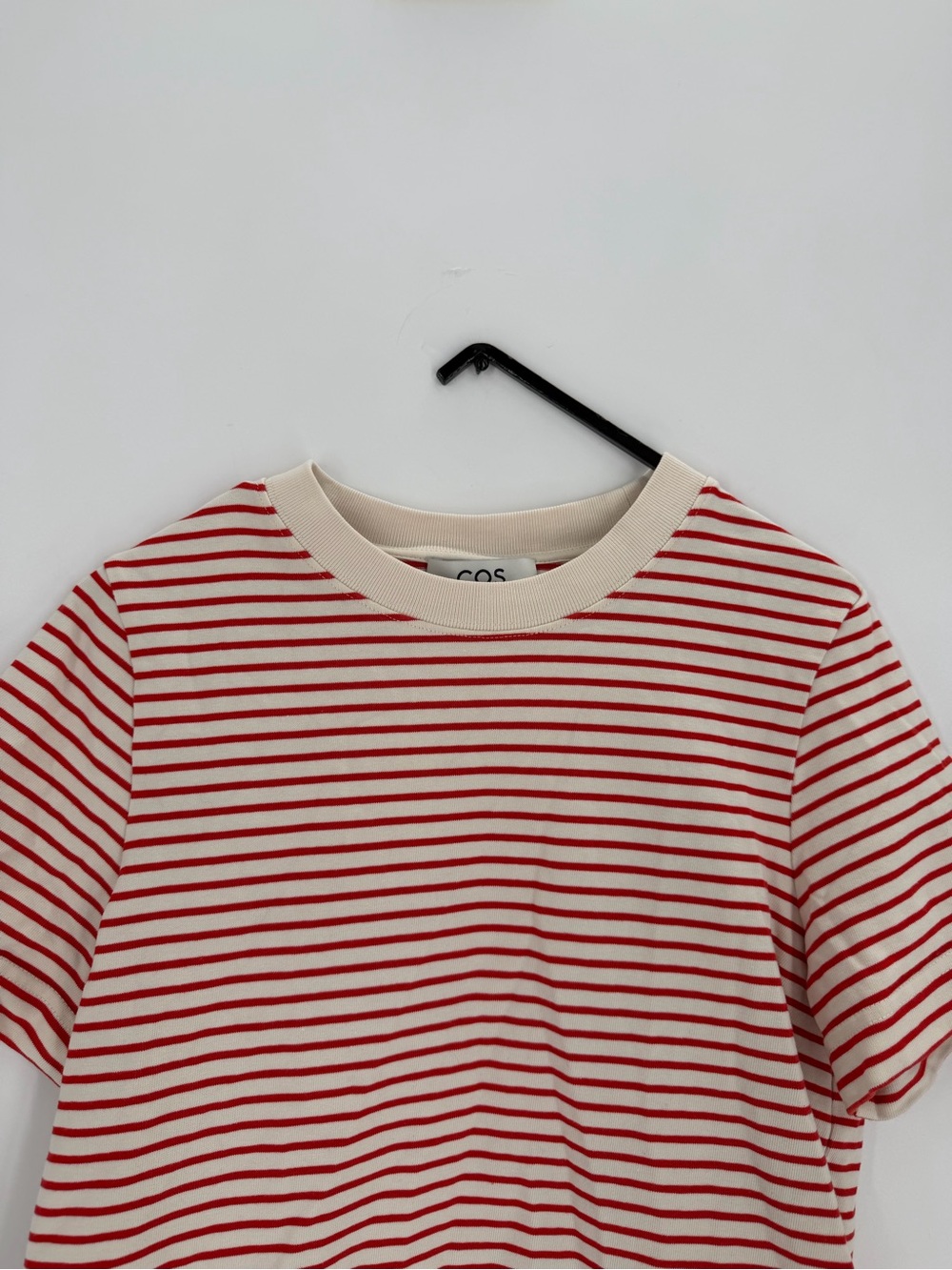 Cos Slim Fit Heavyweight Clean Cut Red Striped Motif T-Shirt